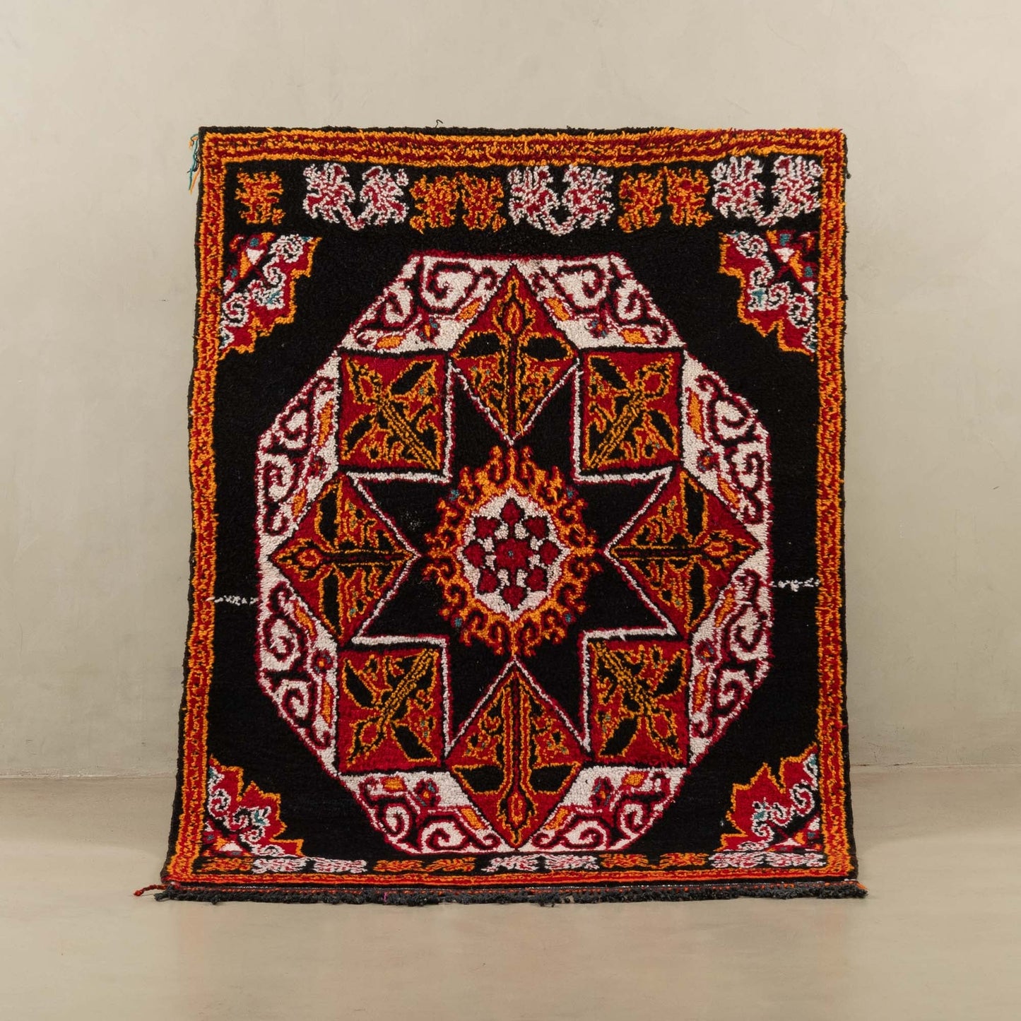 Faissal - vintage boujad rug - TrendAura