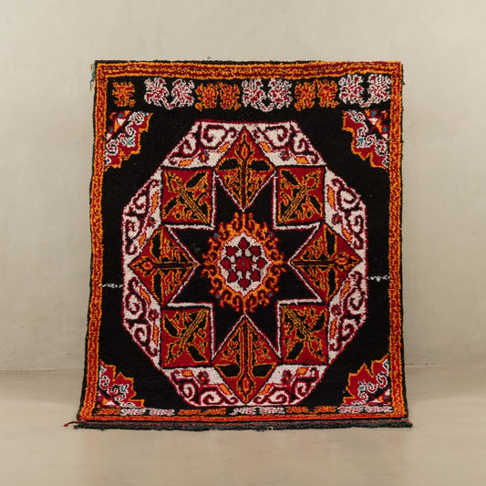Faissal - vintage boujad rug - TrendAura
