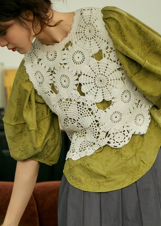 Magnifique gilet beige en coton à col rond et crochet ajouré sans manches - TrendAura