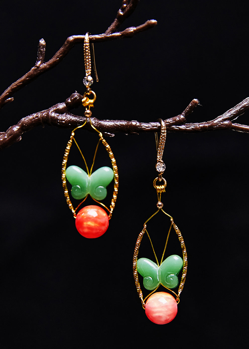 Magnifiques boucles d'oreilles pendantes en Jade papillon vert, Design Original - TrendAura