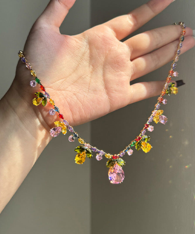 Magnifique collier avec pendentif en forme de goutte d'eau florale en alliage de zircon arc-en-ciel - TrendAura
