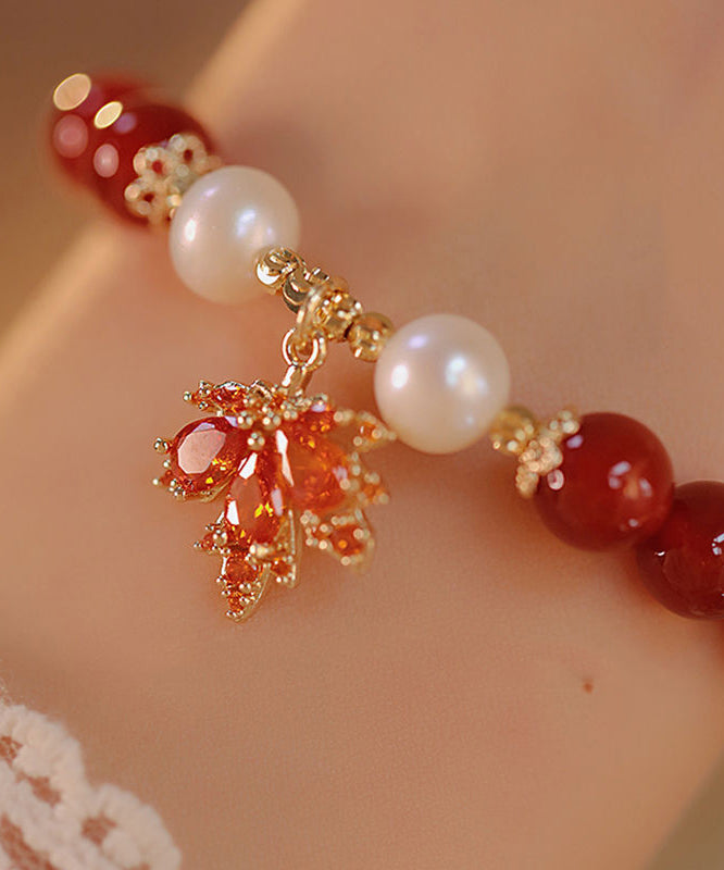 Magnifique bracelet à breloques en argent sterling rouge avec agate dorée et feuille d'érable - TrendAura