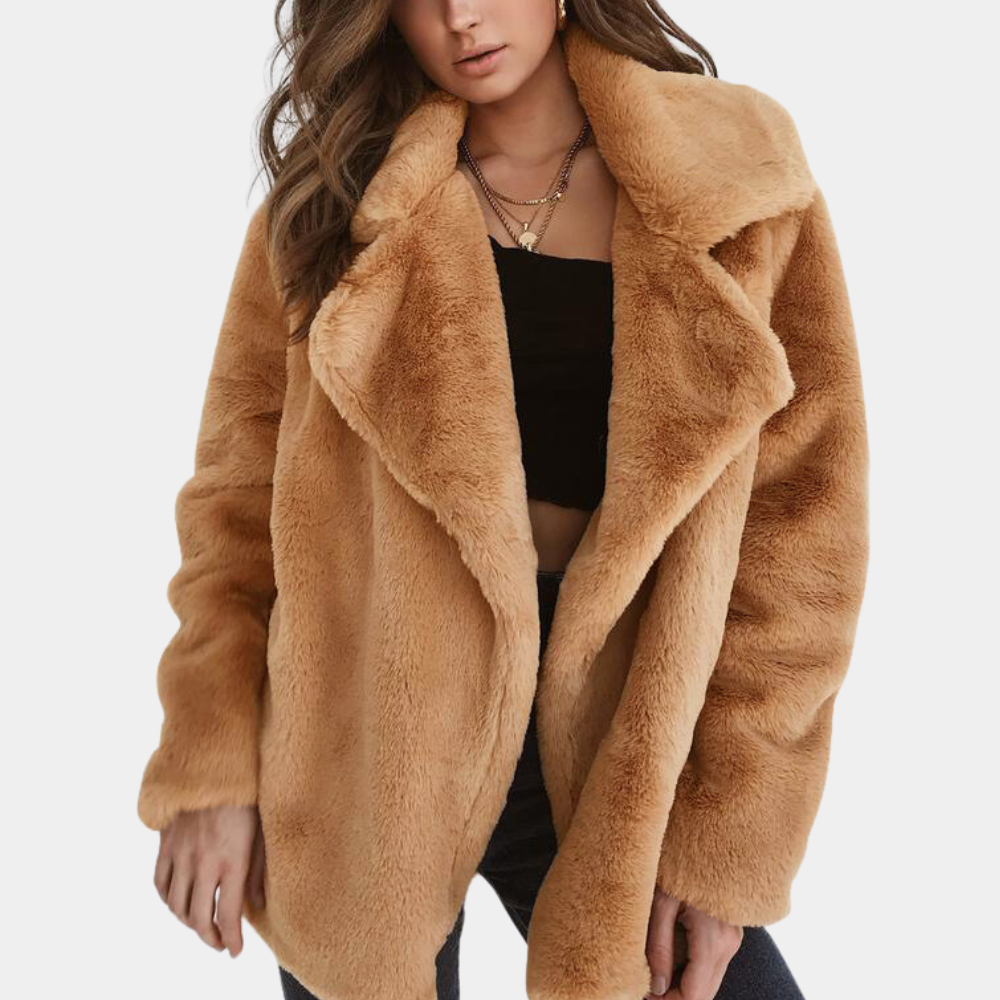 Comfortable plush winter coat for women