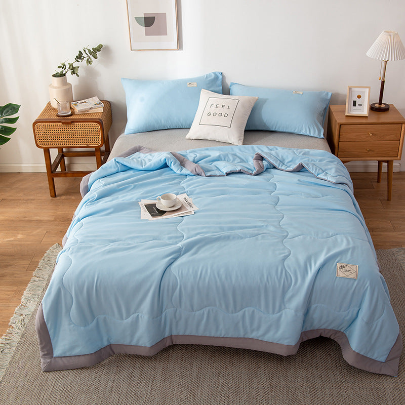 Minimalist Cotton Quilt with Stitched Pattern