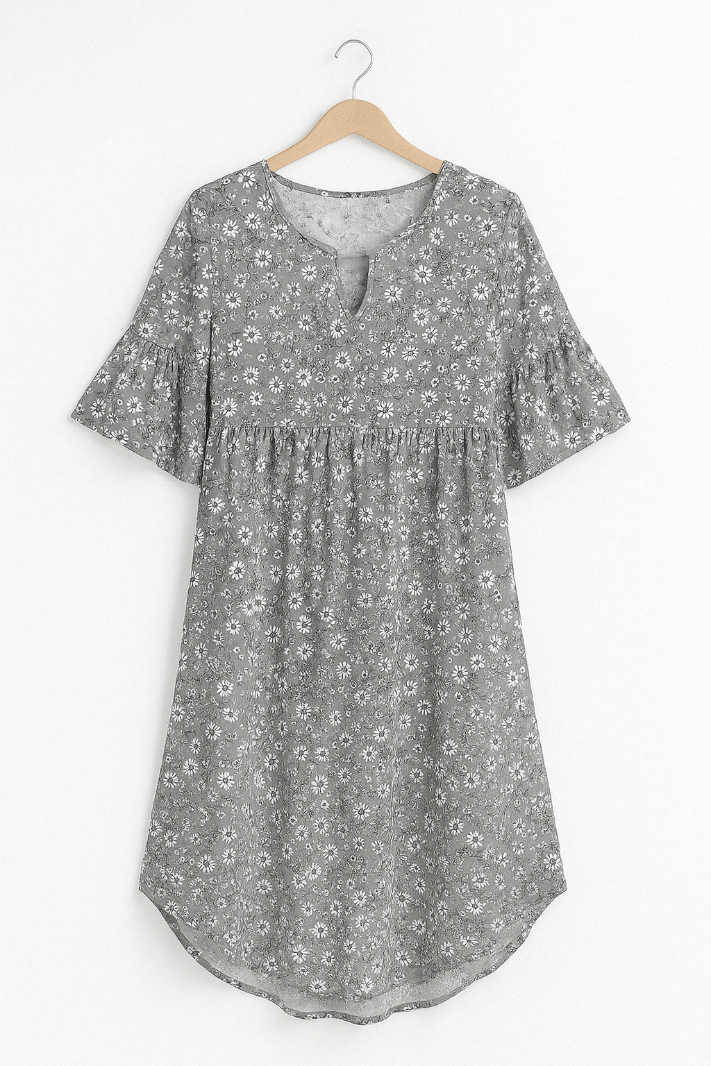 Floral dress for women with flowing design and elegant pattern