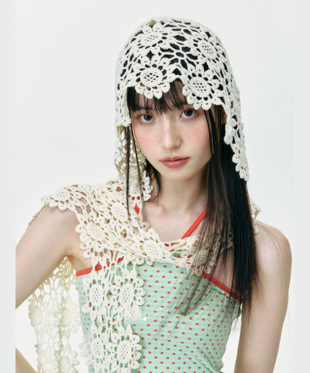 Bonnet boonie bohème en tricot à fleurs ajourées pour l'été - TrendAura