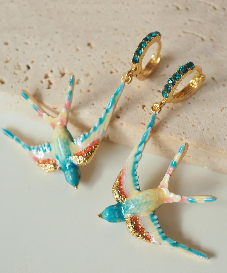 Boucles d'oreilles pendantes bohèmes en alliage de cuivre et émail avec pierres précieuses en forme d'hirondelle - TrendAura