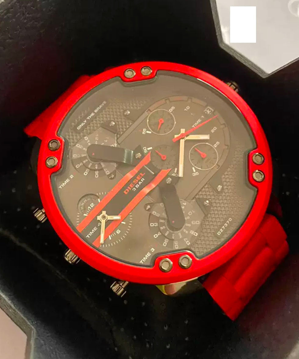 Montres creuses à mouvement à quartz en alliage rouge Boho - TrendAura