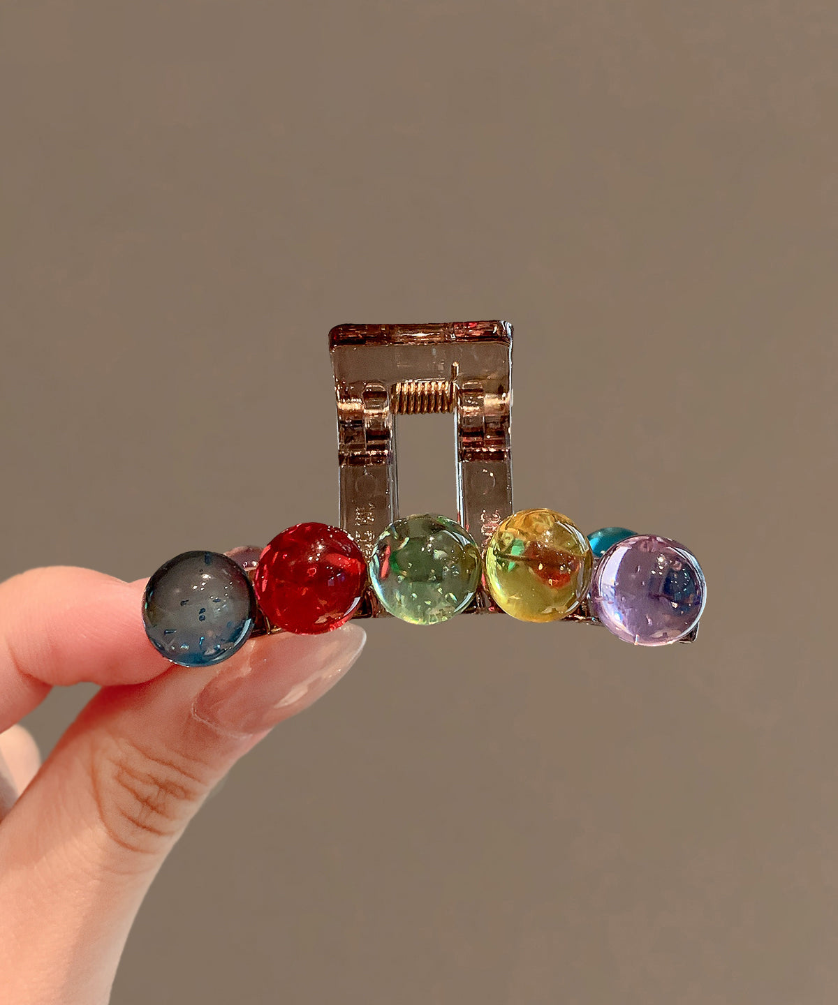 Épingle à cheveux en alliage acrylique et perles de verre arc-en-ciel de boutique - TrendAura