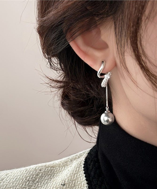 Boucles d'oreilles pendantes en soie, cuivre doré, zircon et perles - TrendAura