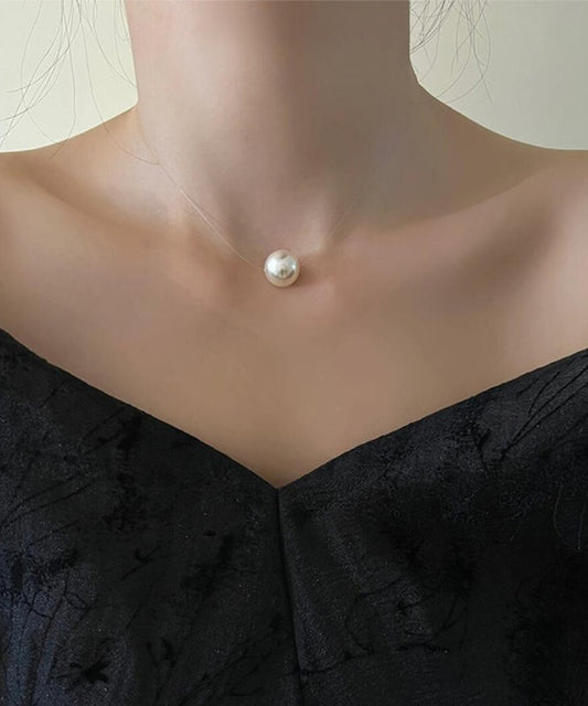 Collier avec pendentif en perles surdorées en cuivre doré - TrendAura
