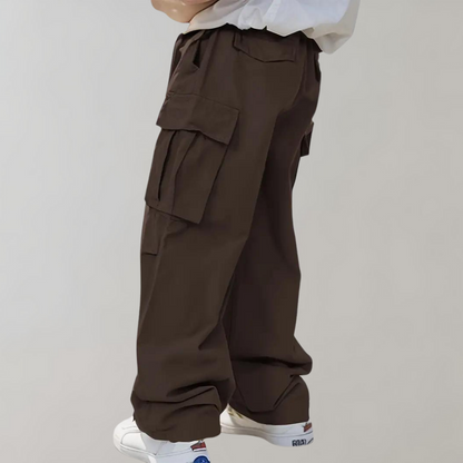 Men's Cargo Pants With Straight Leg Cut And Relaxed Fit Featuring Practical Cargo Pockets