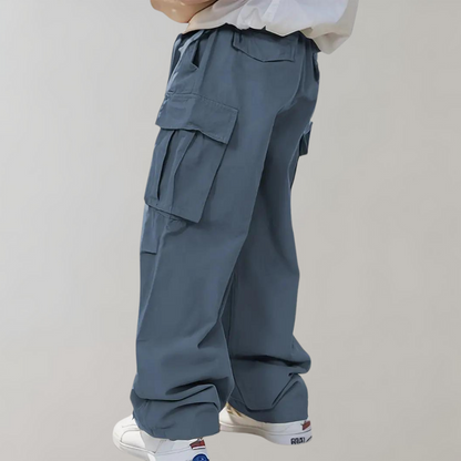 Men's Cargo Pants With Straight Leg Cut And Relaxed Fit Featuring Practical Cargo Pockets
