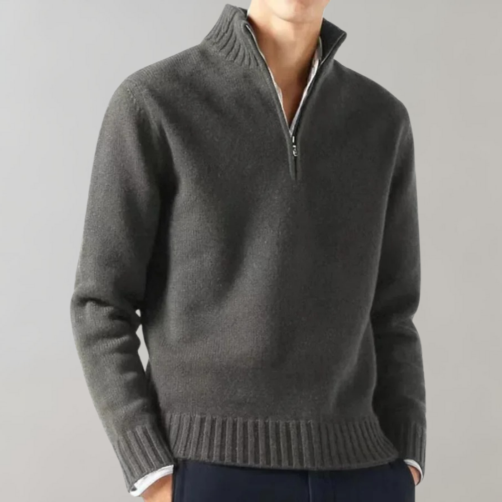 Warm fleece zip-up sweater for men | Ideal for outdoor activities