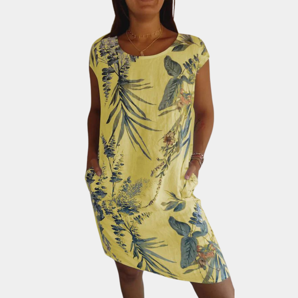 Women's Dress - Relaxed Fit - Round Neck - Short Sleeves - Flower & Leaf Print