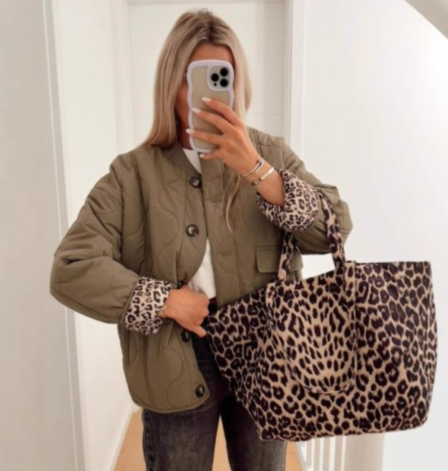 Leopard Quilted Jacket For Women Lightweight Button Front Flattering Regular Fit Spring Autumn