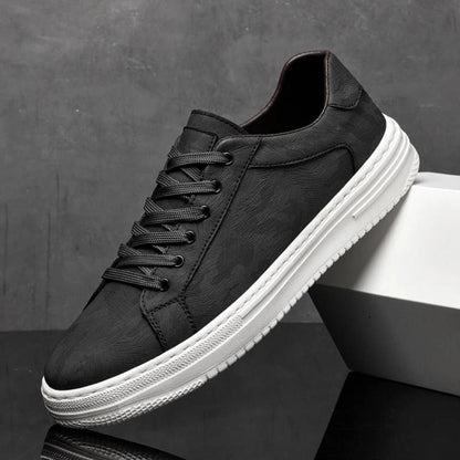 Carter Low-Top Sneaker