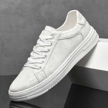 Carter Low-Top Sneaker