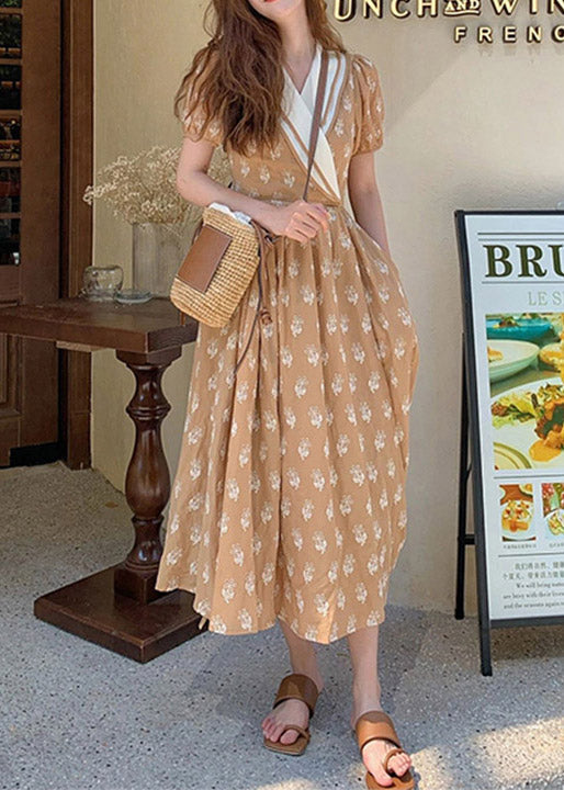 Robe longue en coton froissé imprimé champagne chic à col en V pour l'été - TrendAura