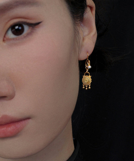 Boucles d'oreilles pendantes en cire d'abeille, perles et argent sterling doré de style chinois - TrendAura