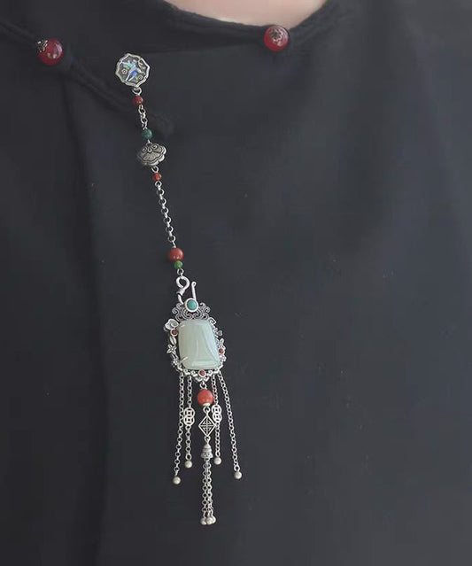 Broches à pampilles en argent sterling et soie de style chinois avec chaîne en jade - TrendAura