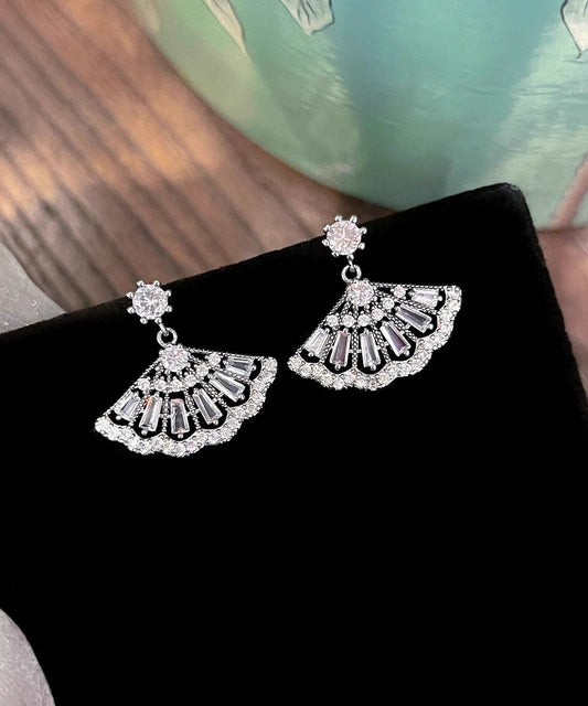 Boucles d'oreilles pendantes à pompon en argent sterling blanc et zircon, style chinois - TrendAura