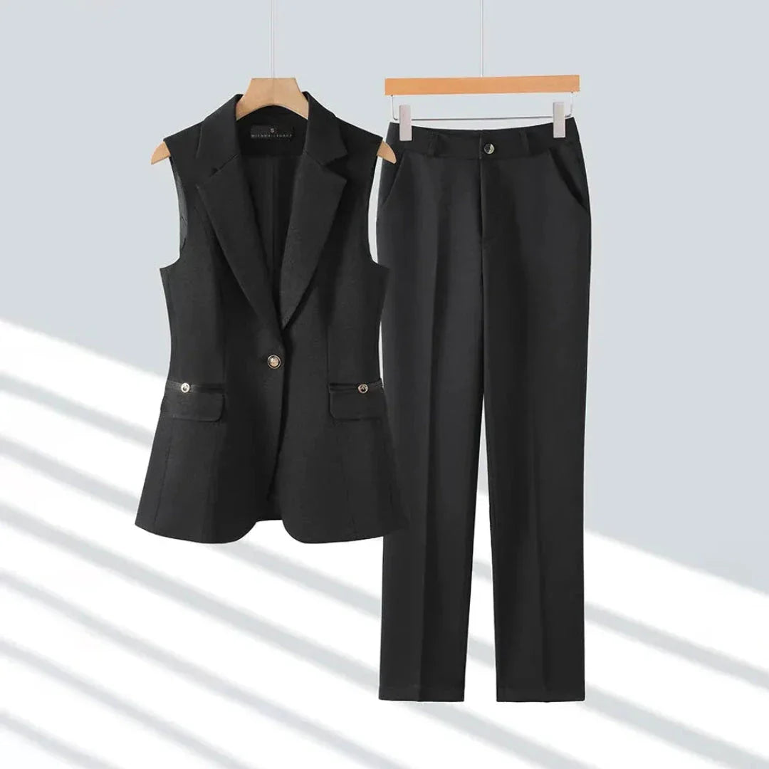 Chloe Montclair Executive Grace 2-Piece Pantsuit Set