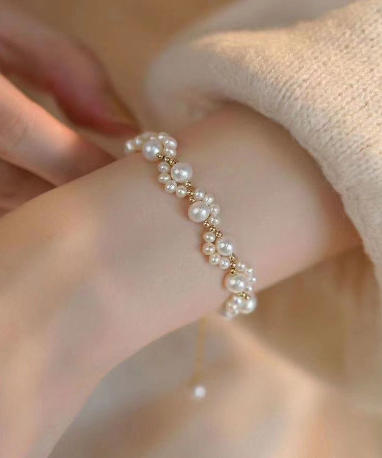 Bracelet élégant en alliage blanc avec chaîne en forme de griffe de chat et perles - TrendAura