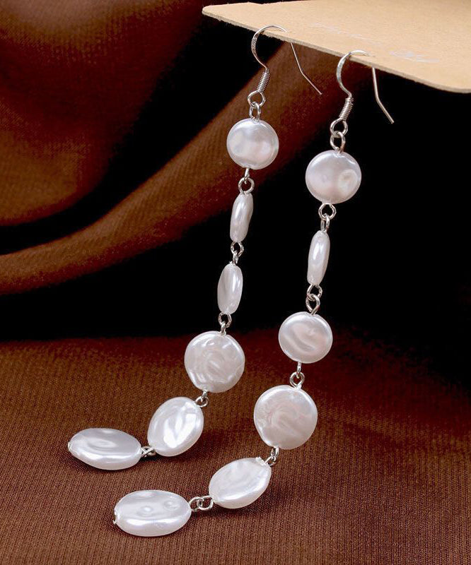 Boucles d'oreilles pendantes élégantes en argent sterling avec perles blanches - TrendAura