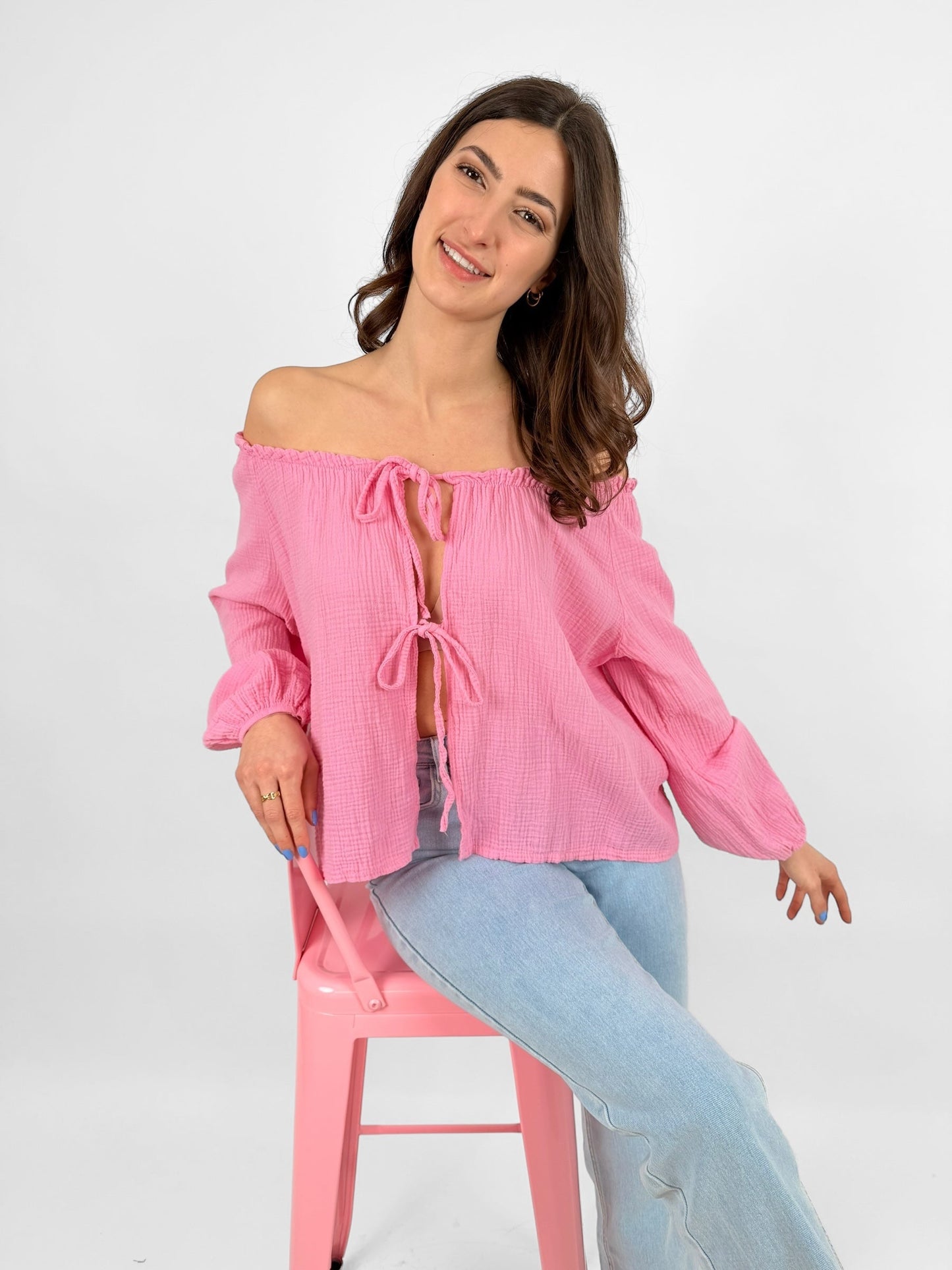 Nienke Muslin Blouse for Women Breathable Lightweight Elegant Top with Delicate Bows