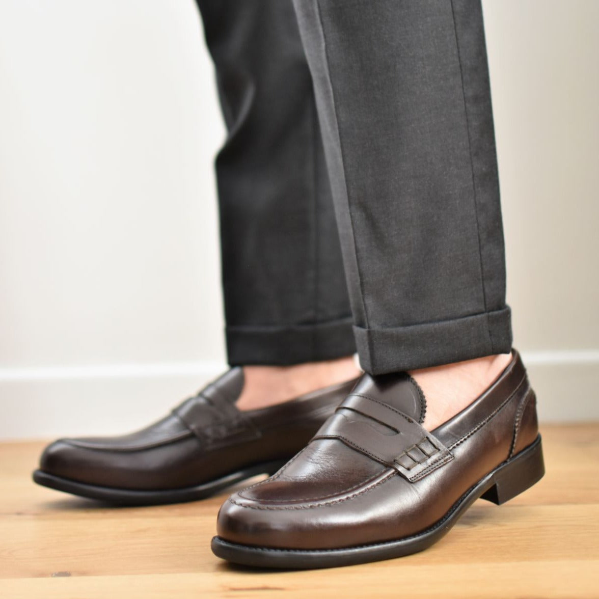 Mens Italian Leather Penny Loafers Dark Brown Timeless College Style Shoes With Genuine Leather Sole