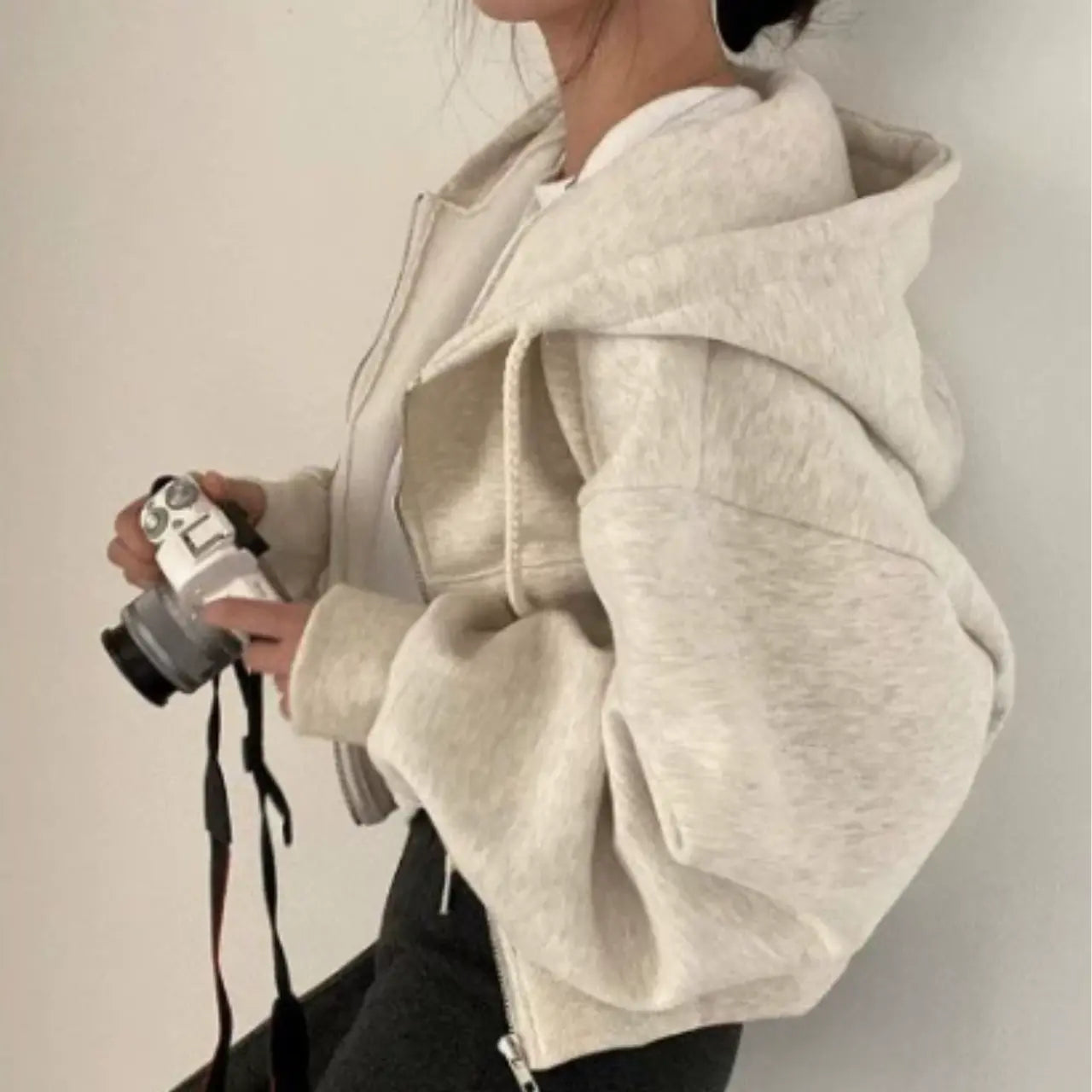 Women's hoodie with zipper