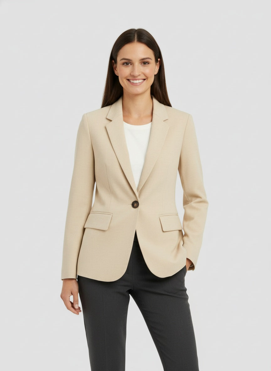 Women's blazer with one-button closure