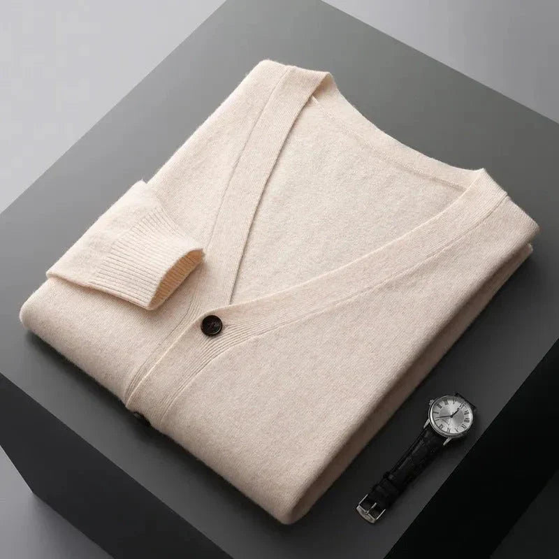 David Classic V-Neck Wool Cardigan