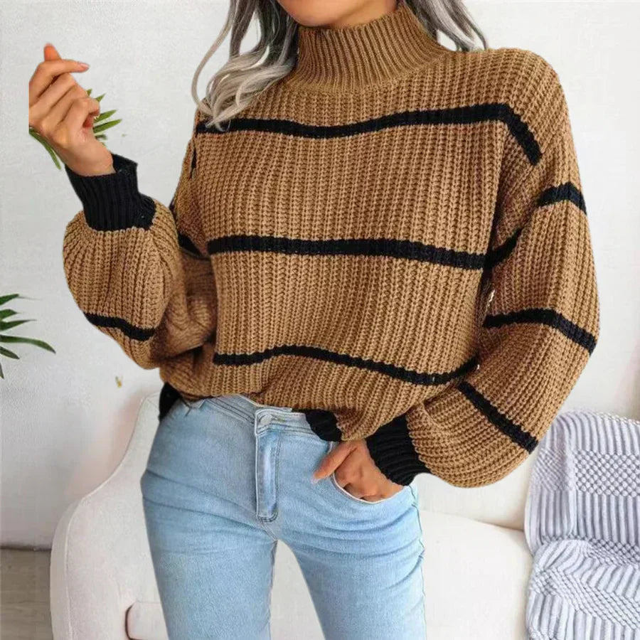 Comfortable cotton sweater for women, with an elegant cut
