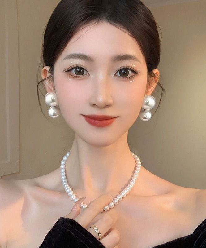 Boucles d'oreilles élégantes en argent sterling blanc avec perles surdorées - TrendAura