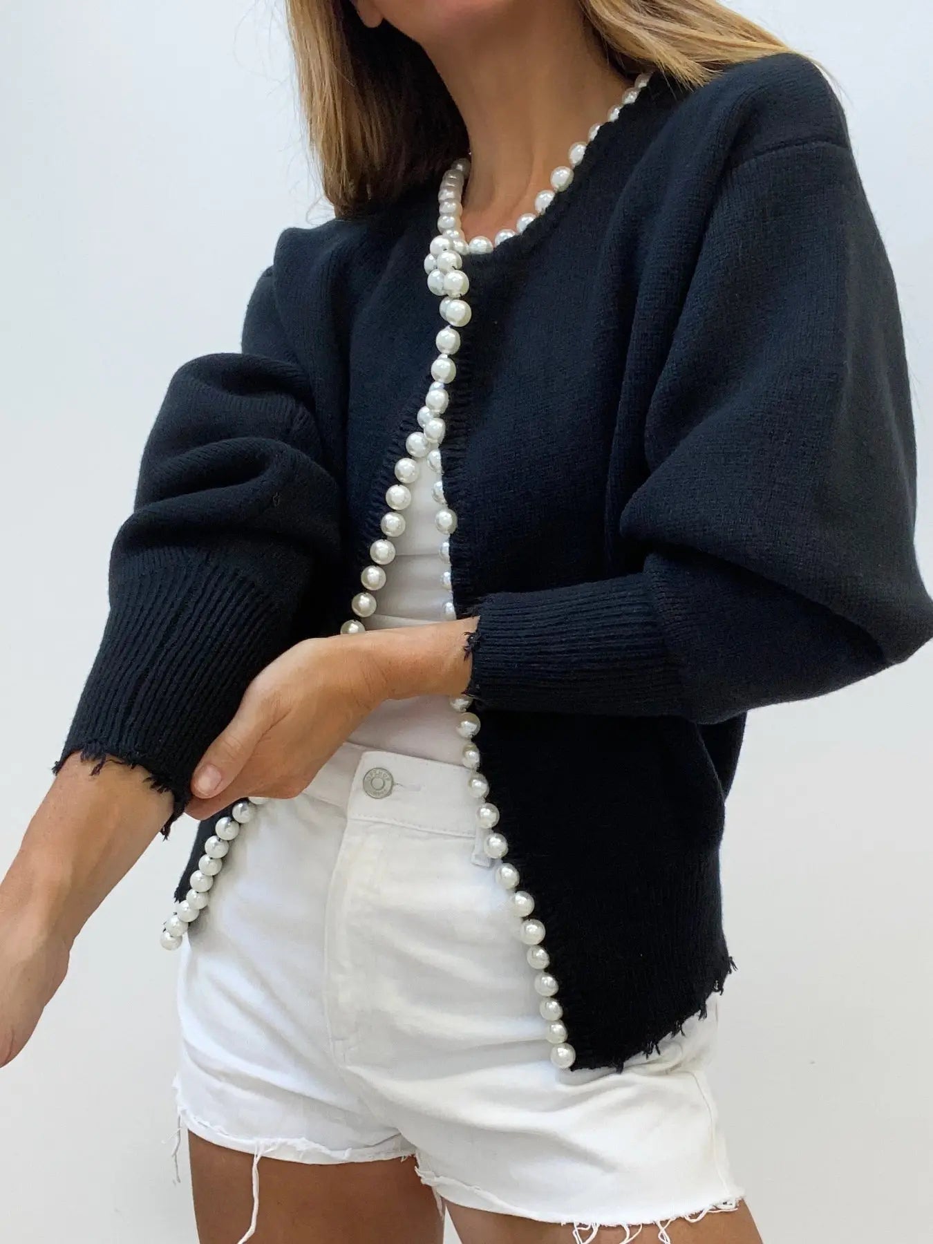 Elegant Pearl Trim Cardigan for Women – Stylish & Versatile Layering Piece
