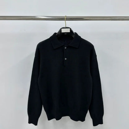 Elegant pullover made of blended yarn