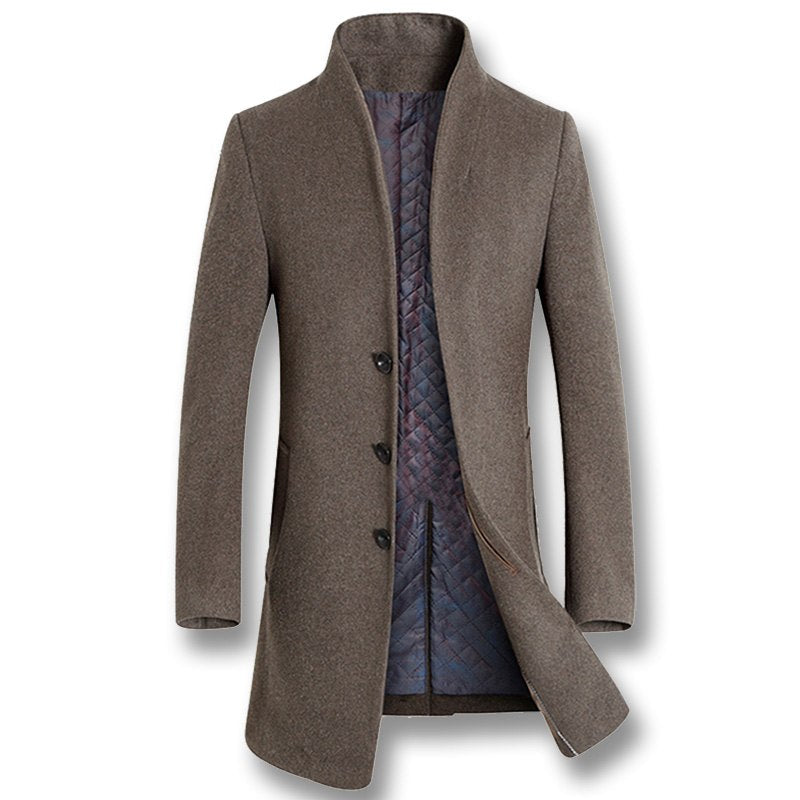Elegant men's overcoat made of wool
