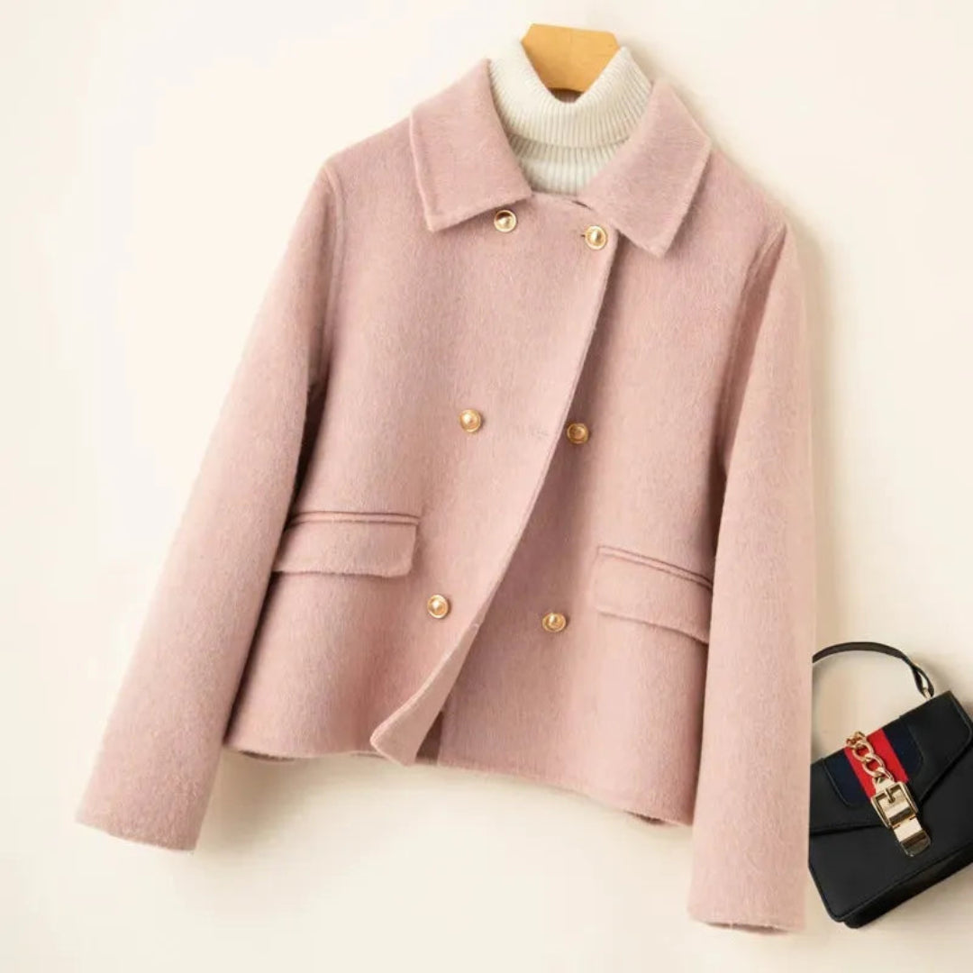 Elegant wool coat with doll collar and golden buttons