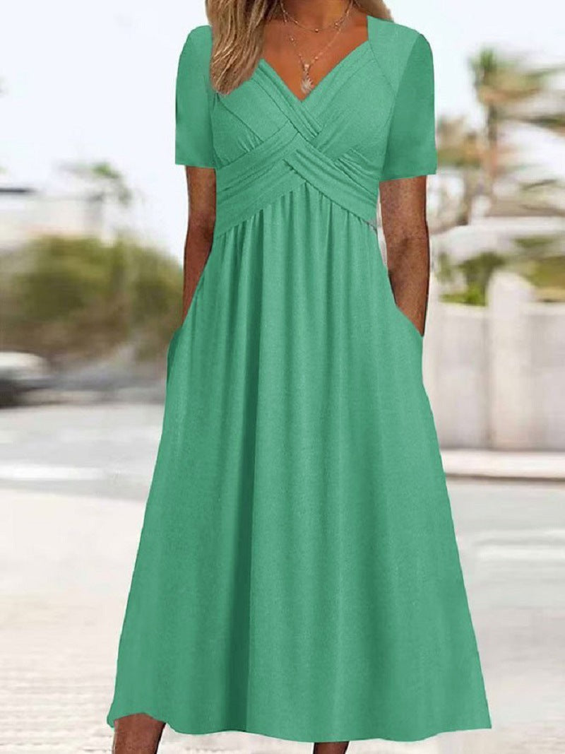 Elegant maxi summer dress long with V-neck and pockets