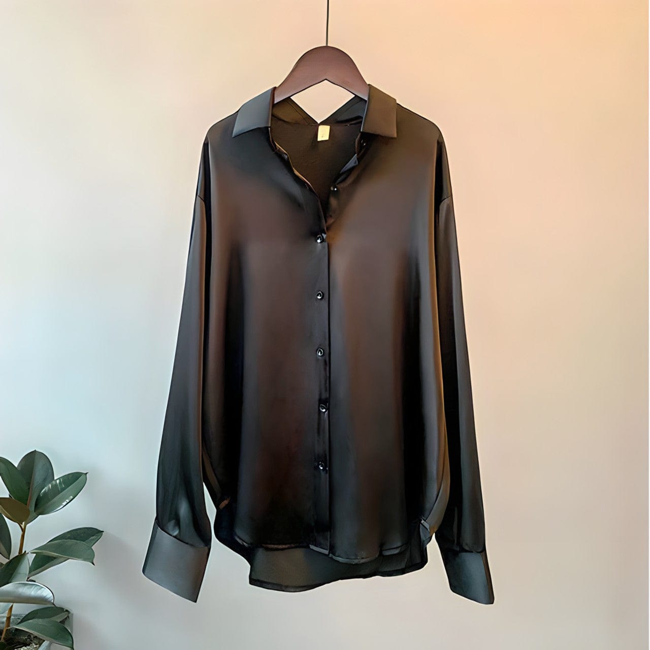 Women's Silk Blouse - Long Sleeved - Button Closure - Classic Collar - Elegant Fit
