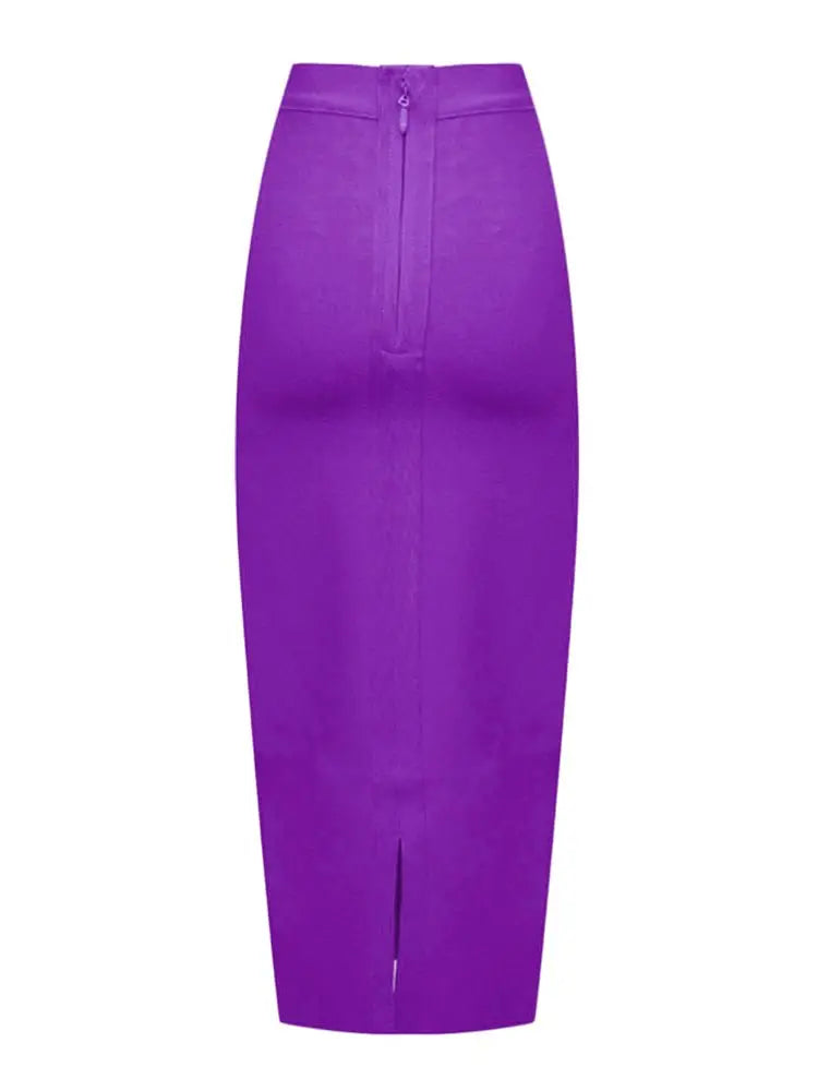 Figure-enhancing pencil skirt for women