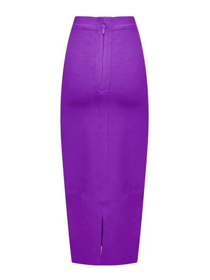 Figure-enhancing pencil skirt for women