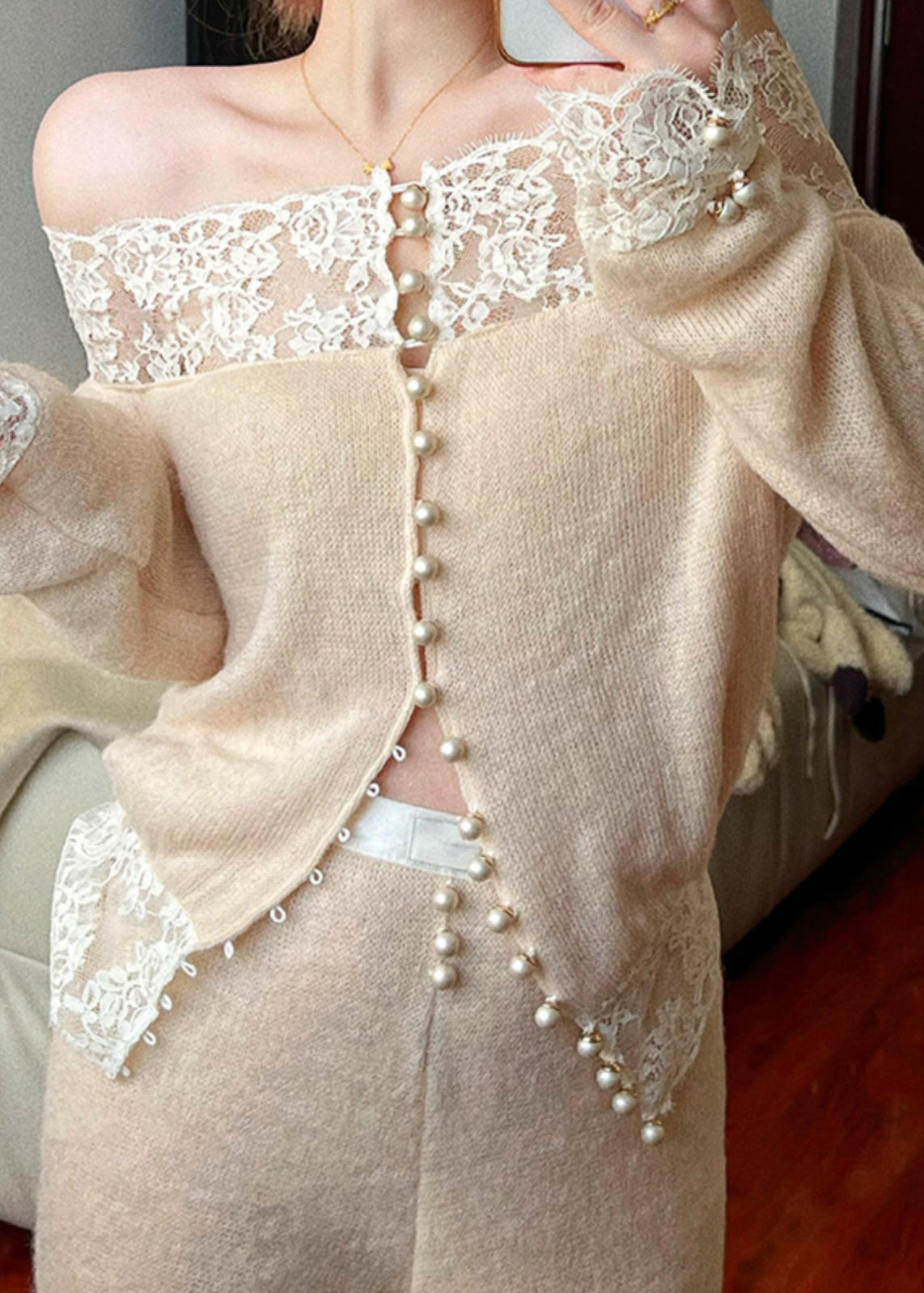 Ensemble deux pièces en maille patchwork de dentelle à col bateau et abricot fin, printemps - TrendAura