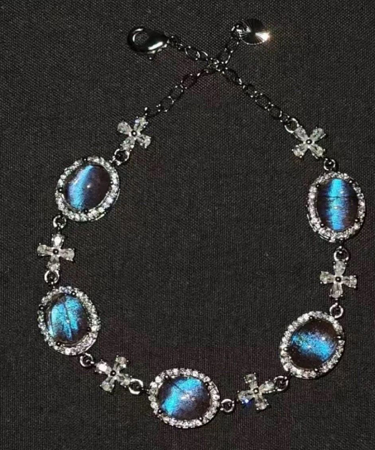Bracelet à breloques en alliage de cuivre bleu fin et pierre précieuse en zircon - TrendAura