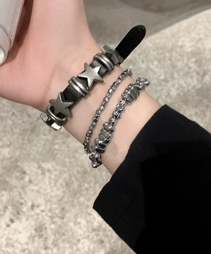Ensemble de trois bracelets étoiles en alliage gris fin avec chaîne en PU - TrendAura