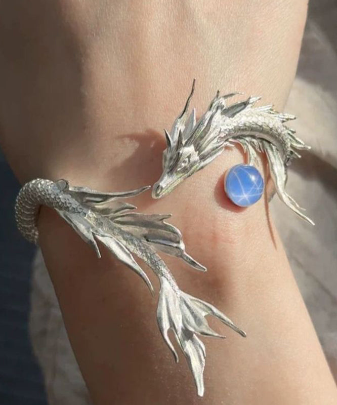 Manchette en argent sterling et soie fine avec pierres précieuses en forme de dragon - TrendAura