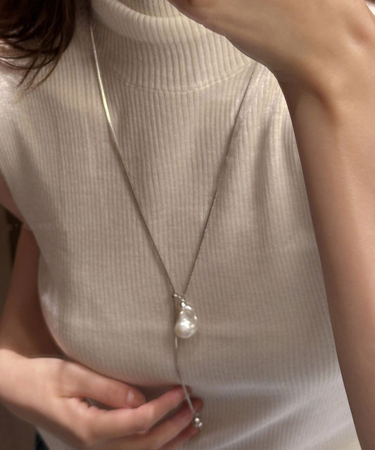Collier avec pendentif en argent sterling et perles en soie fine - TrendAura