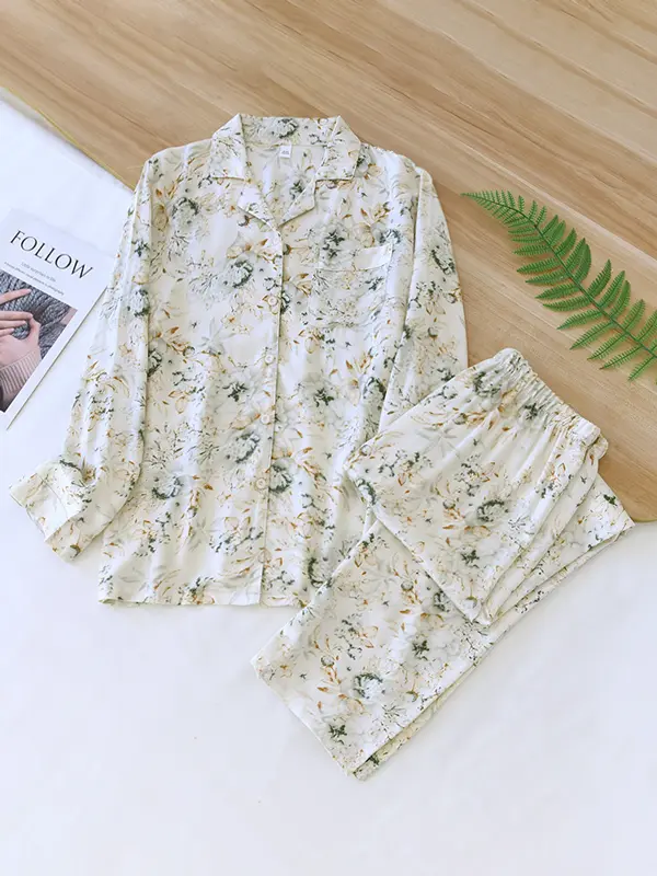 Floral Pyjama Set for Women – Elegant & Comfortable Loungewear